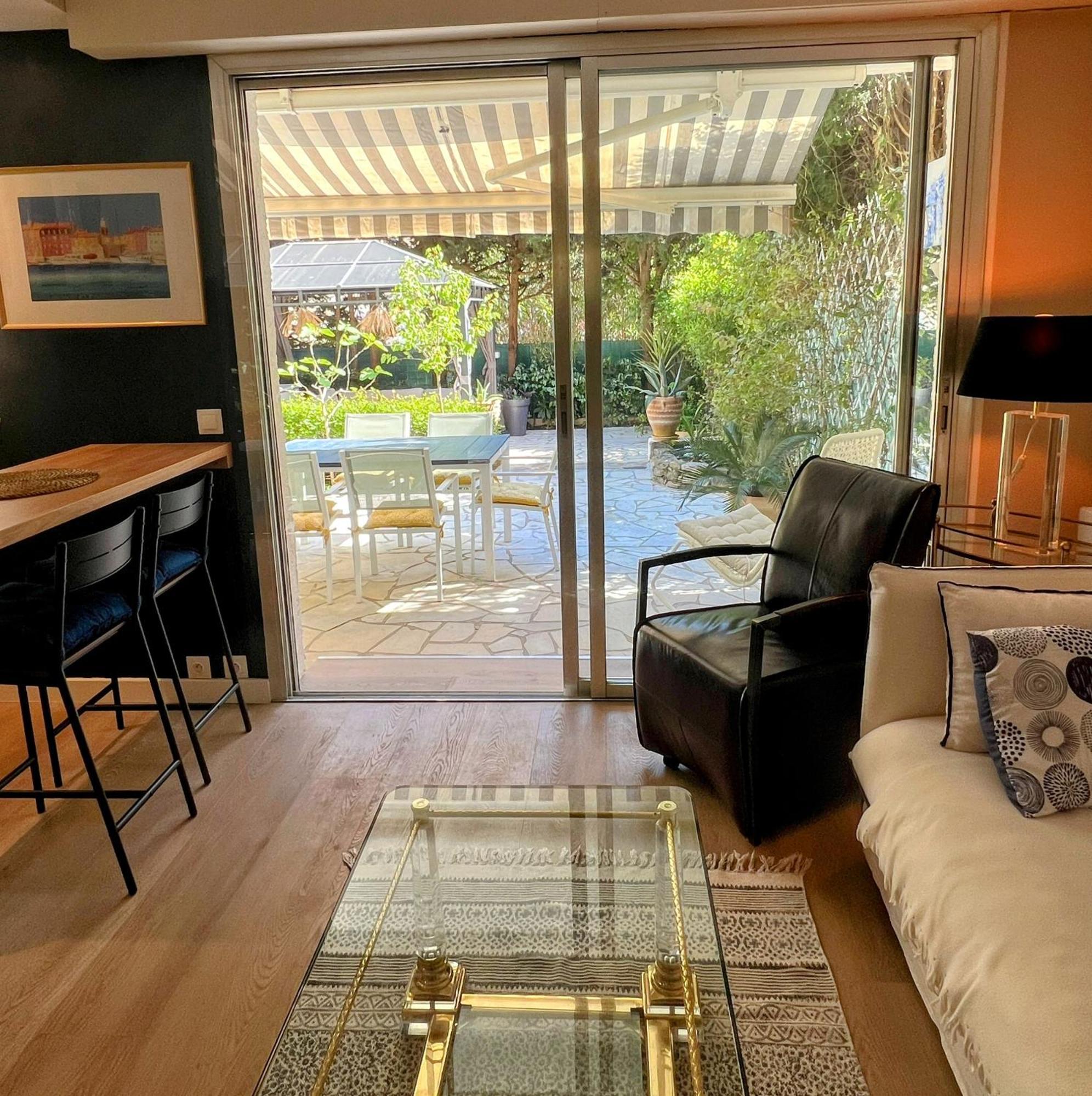 Superbe Appartement Avec Terrasse Jardin Et Parking Prive 圣特罗佩 外观 照片