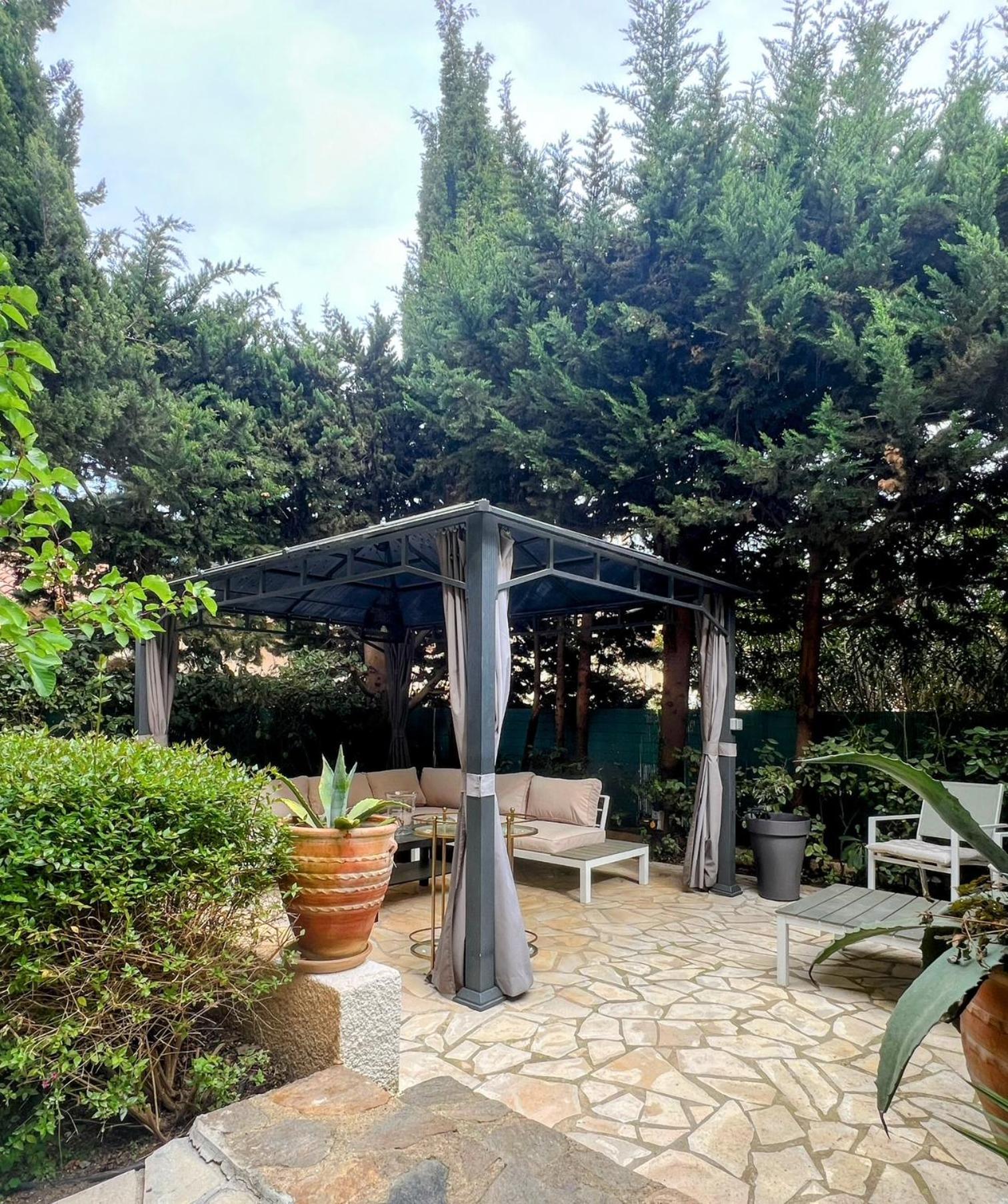 Superbe Appartement Avec Terrasse Jardin Et Parking Prive 圣特罗佩 外观 照片